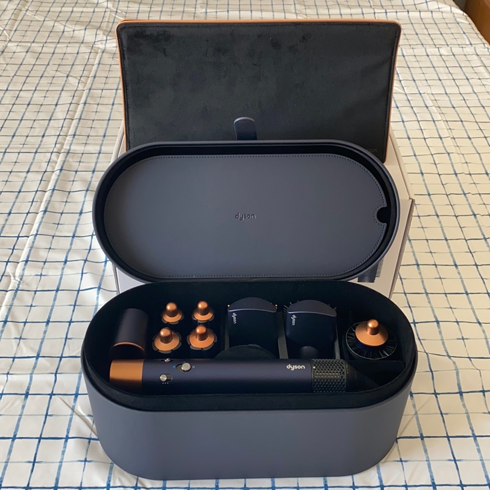 Special gift edition Dyson Airwrap Complete